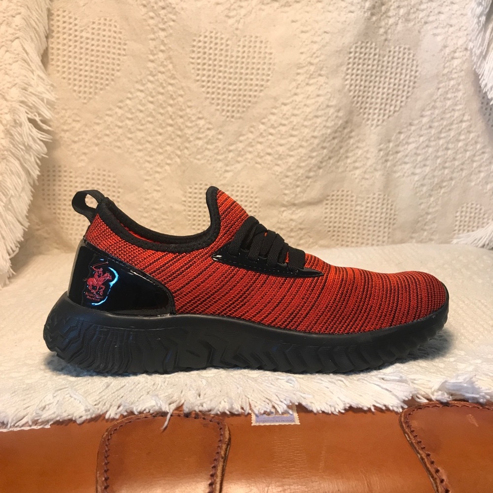 SOLD Beverly Hills Polo Club Athletic Shoes size 7.5